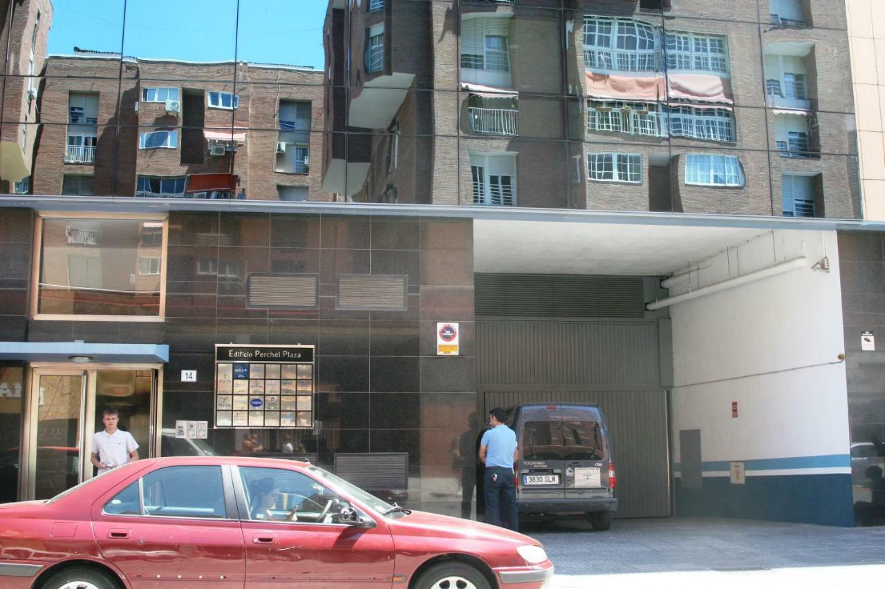 Apartamento Malaga Centro Y Playa-Parking ภายนอก รูปภาพ
